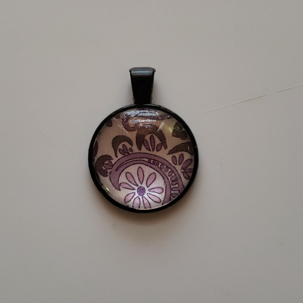 Necklace Pendant - Floral